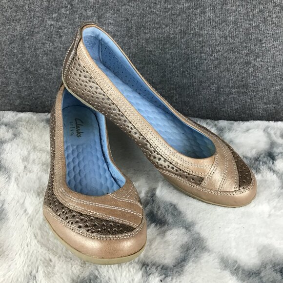 Clarks Leather Privo Metallic Two Tone Comfort Ballet Flats Size 8.5 M - Picture 1 of 8